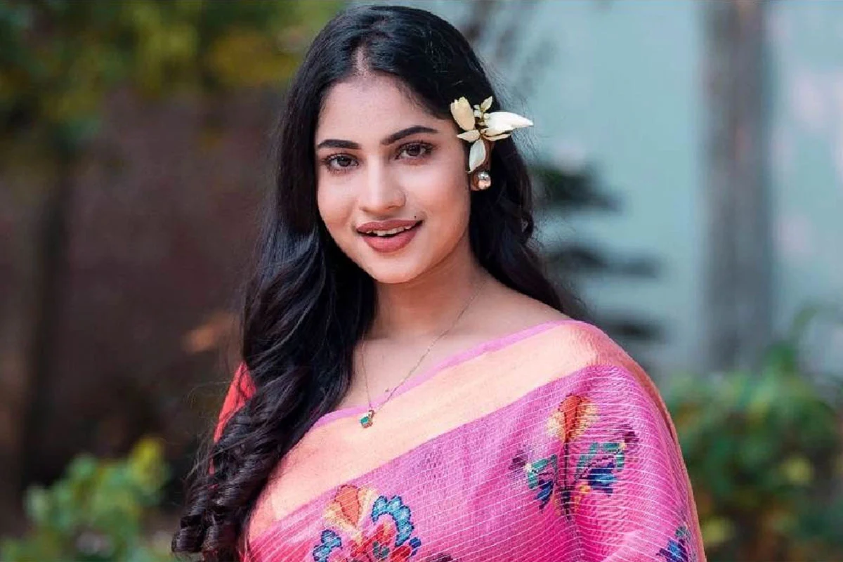 মাত্র ১৮ টাকা কাবিনে বিয়ে, পরে স্বামীর আরেক স্ত্রীর খবর জানলেন অভিনেত্রী