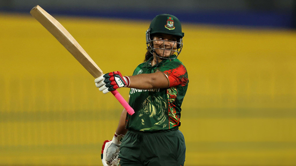 পাকিস্তানকে হারিয়ে বিশ্বকাপে জয়ে শুরু বাংলাদেশের