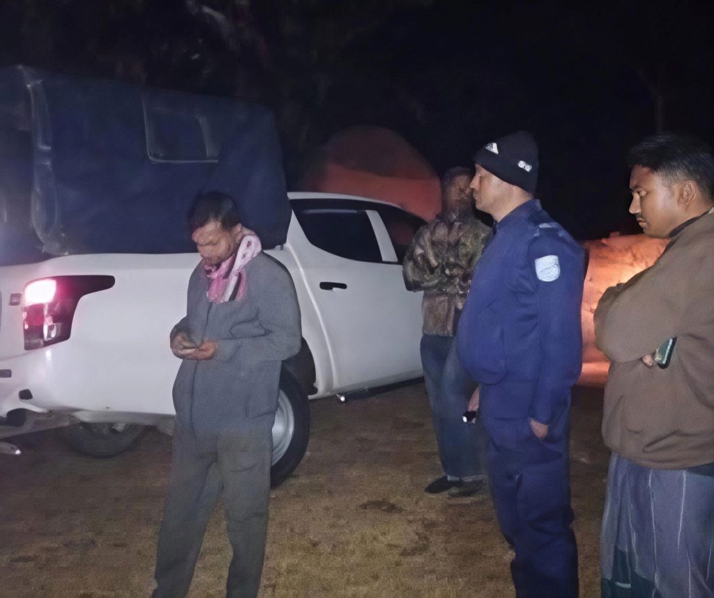 সখীপুরে মাটি কাটায় ব্যবসায়ীকে দুই লাখ টাকা জরিমানা ও এক মাসের কারাদণ্ড