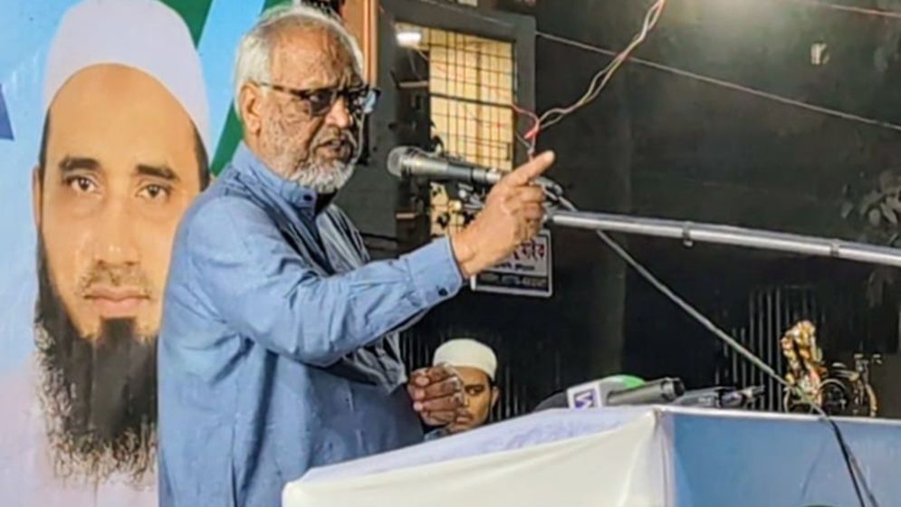 আলেম সমাজকে যুদ্ধাপরাধীর ট্যাগ দেওয়া বন্ধ করতে হবে: আক্তারুজ্জামান রঞ্জন