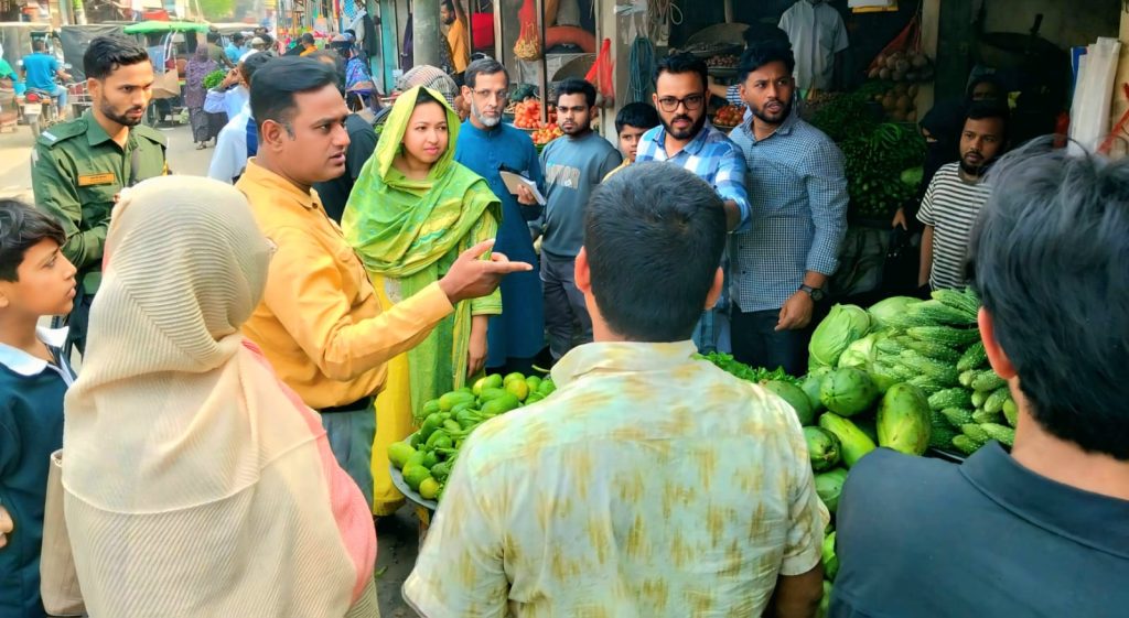 কটিয়াদীতে দ্রব্যমূল্য নিয়ন্ত্রণে ইউএনওর বাজার তদারকি জোরদার