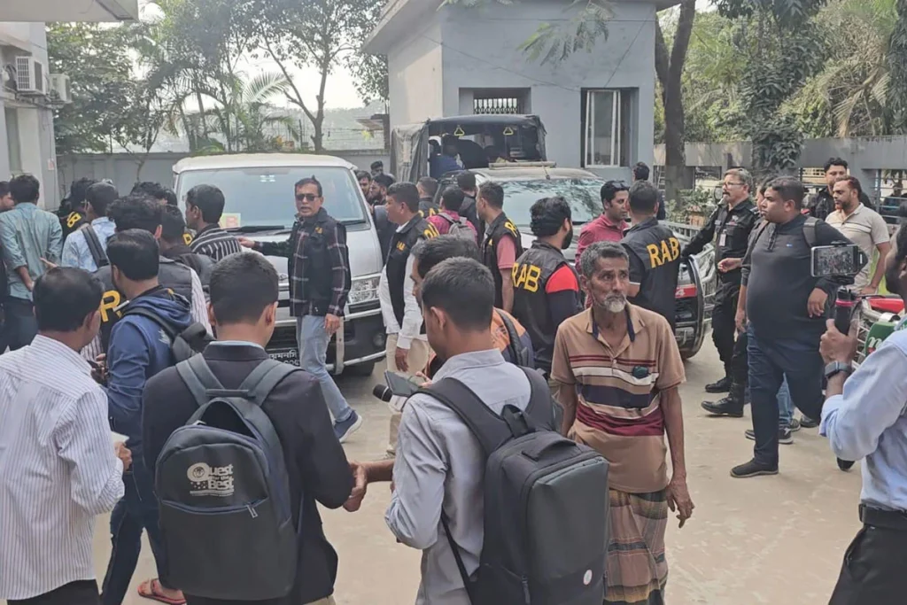 কিশোরগঞ্জ পাসপোর্ট অফিস এলাকায় র‍্যাবের অভিযান, ২০ দালালকে কারাদণ্ড