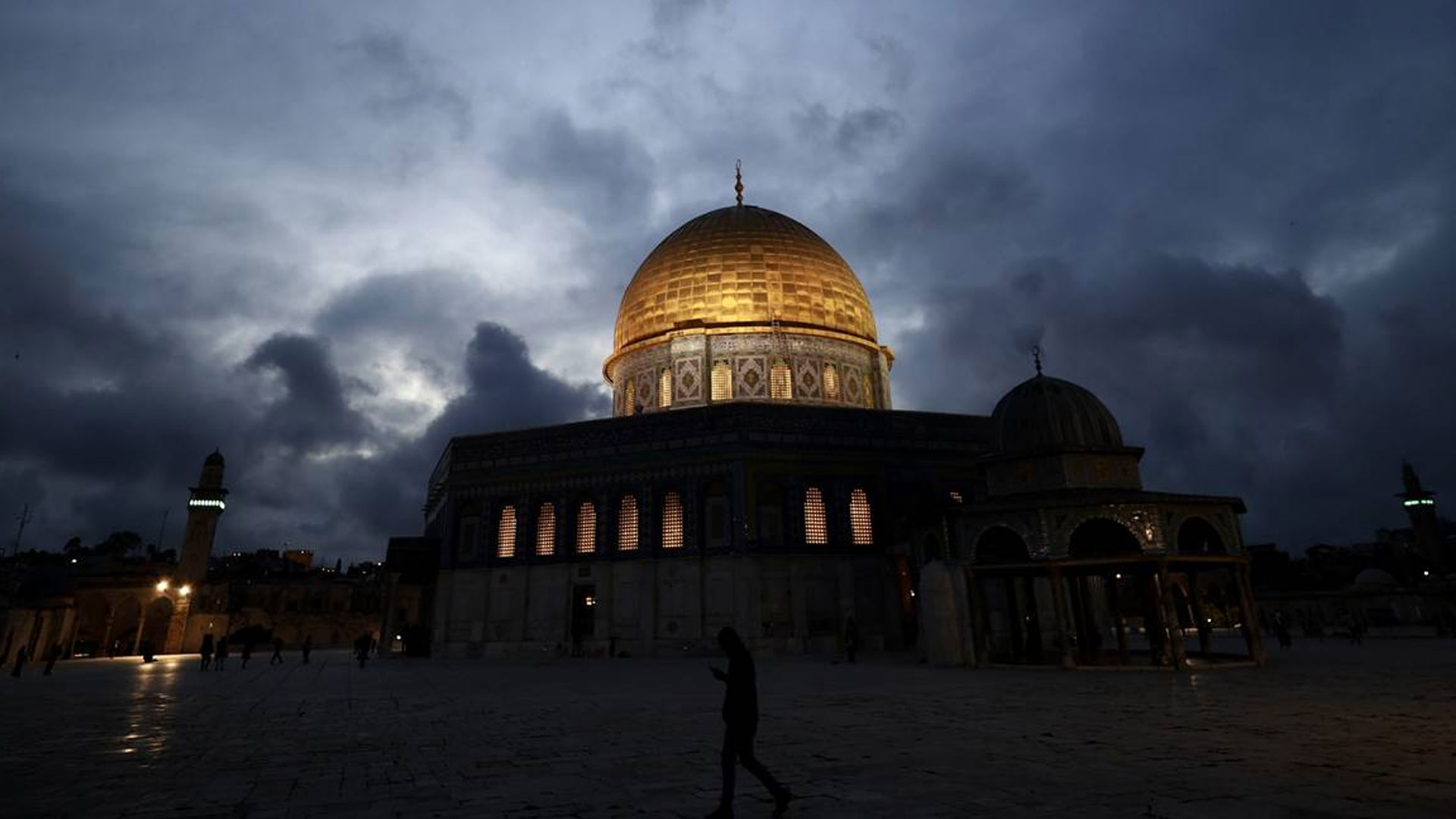রমজানে ১২ দিন আল-আকসা বন্ধ, ইসরায়েলের বিরুদ্ধে ৮ মুসলিম দেশের তীব্র নিন্দা