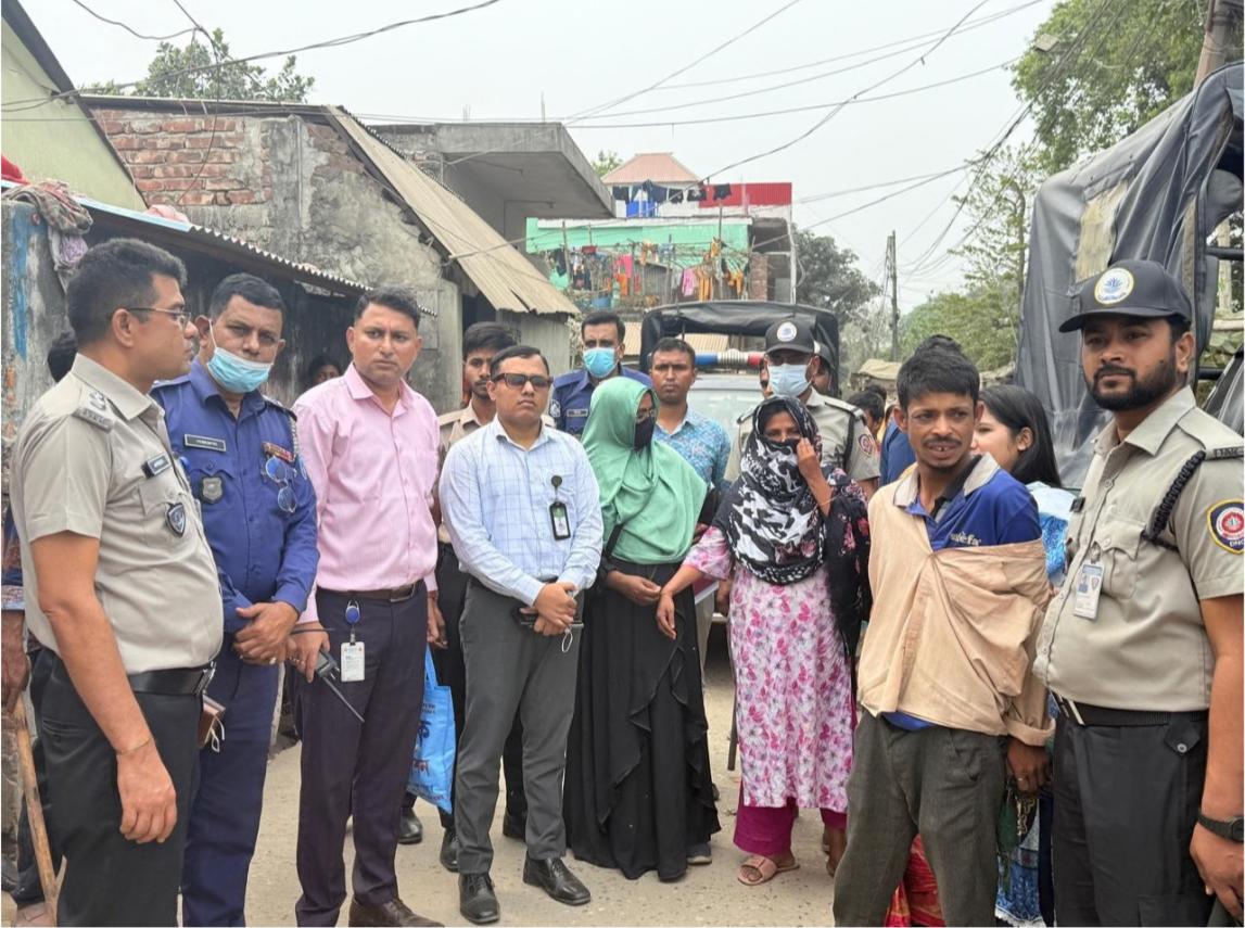 ভৈরবে টাস্কফোর্সের অভিযানে ৪,০৪৮ পিস ইয়াবা ও হেরোইনসহ গ্রেপ্তার ৫