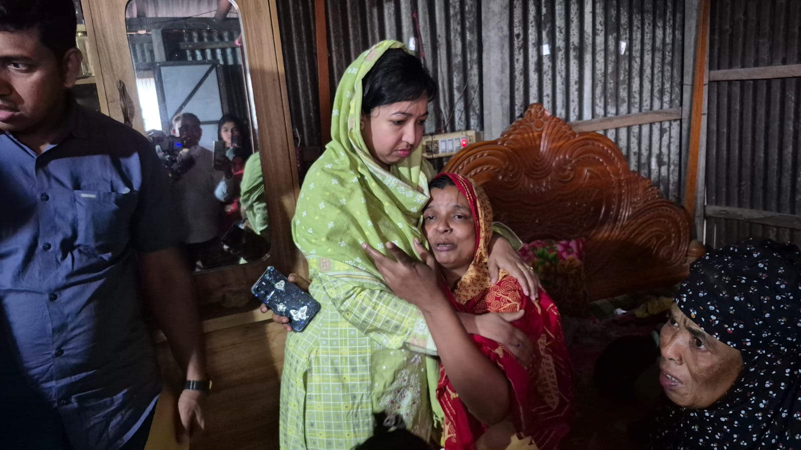 “আমার তিন এতিম সন্তানের এখন কী হবে গো আল্লাহ”- নিহতের স্ত্রী