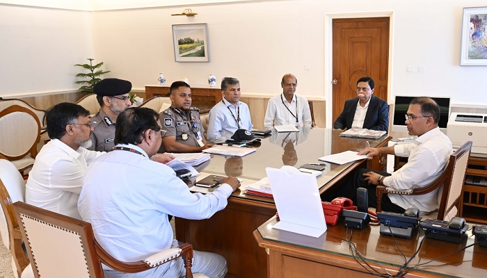 রাজধানীর হকার পুনর্বাসনে দ্রুত ব্যবস্থা নিতে প্রধানমন্ত্রীর নির্দেশ