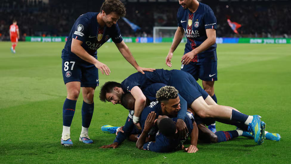 প্যারিসে গোলবন্যা, ৯ গোলের থ্রিলারে বায়ার্নকে হারাল পিএসজি