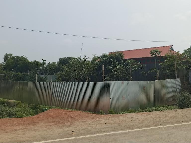 আদালতের আদেশ অমান্য করে অষ্টগ্রামে সংখ্যালঘু পরিবারের জমি দখলের অভিযোগ