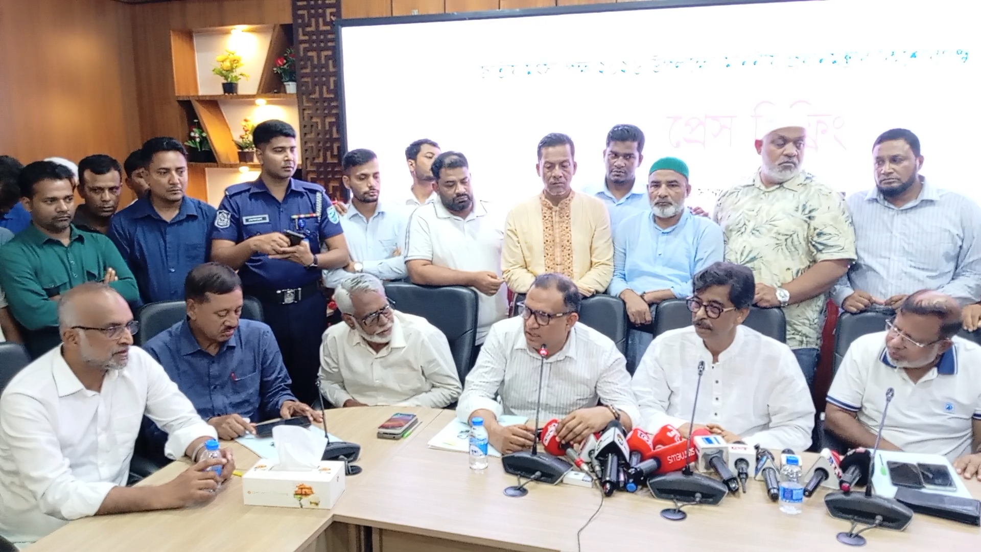 ১৬ আগস্ট প্রধানমন্ত্রীর কিশোরগঞ্জ সফরে মাছের পোনা অবমুক্তসহ থাকছে নানা কর্মসূচি