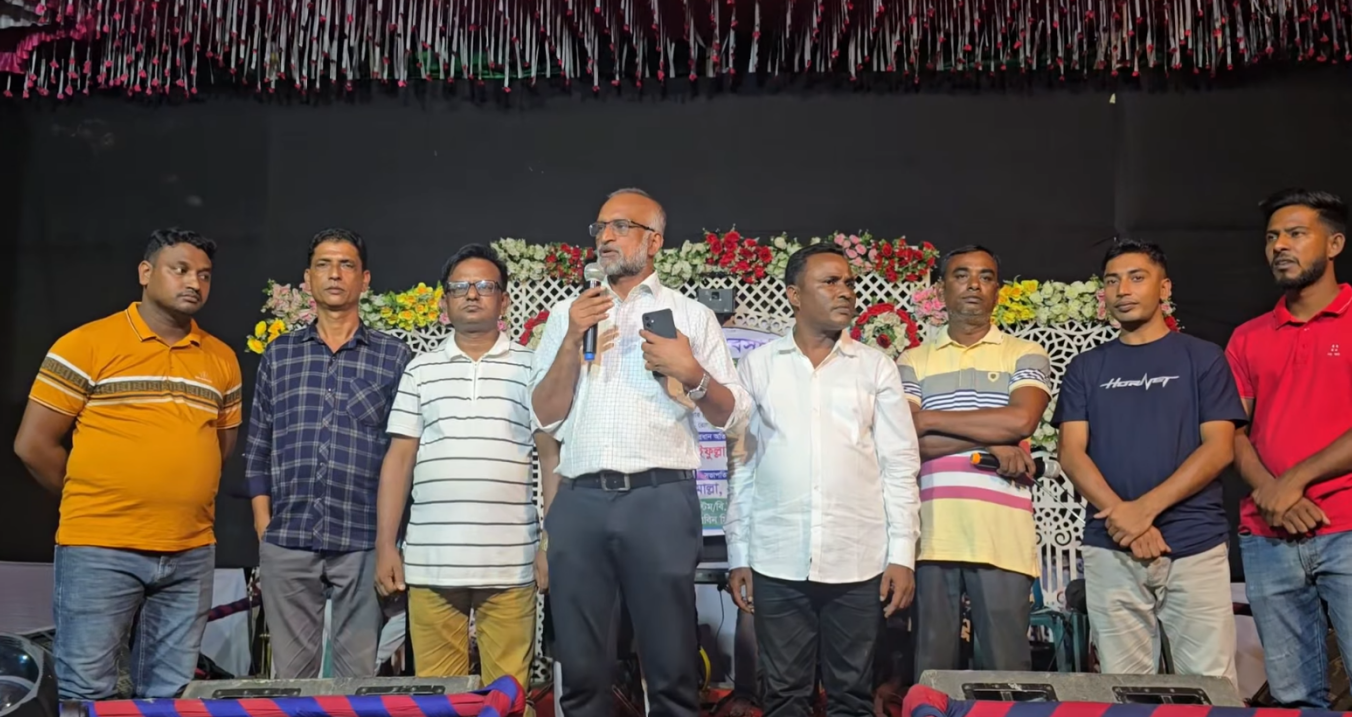 বিন্নাটি বাজারে সাউন্ড ব্যবসায়ীদের উদ্যোগে বাউল সন্ধ্যা