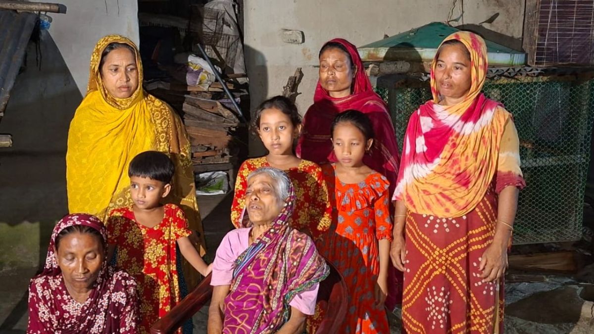 ময়মনসিংহে বাসচাপায় নিহত ৭, জামালপুরে শোকের ছায়া
