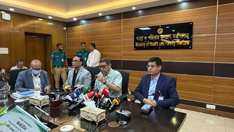 ক্যান্সার চিকিৎসা সম্প্রসারণে ১৭ রেডিওথেরাপি মেশিন আনার পরিকল্পনা