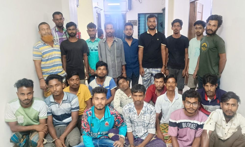 নারায়ণগঞ্জে বিশেষ অভিযানে মাদকসহ গ্রেপ্তার ৮৫